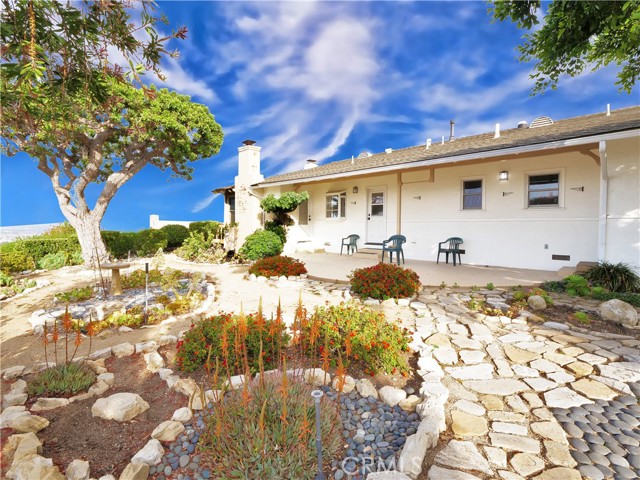 77 Rockinghorse Road, Rancho Palos Verdes, California 90275, 3 Bedrooms Bedrooms, ,2 BathroomsBathrooms,Residential,Sold,Rockinghorse,PV22110341