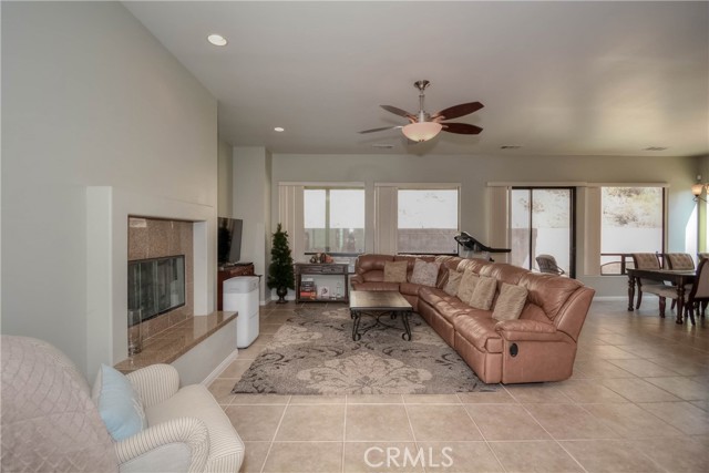 Detail Gallery Image 13 of 51 For 66802 Verbena Dr, Desert Hot Springs,  CA 92240 - 3 Beds | 2/1 Baths