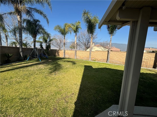 14930 Catania Way, Fontana, California 92336, 4 Bedrooms Bedrooms, ,3 BathroomsBathrooms,Single Family Residence,For Sale,Catania,IV25021695