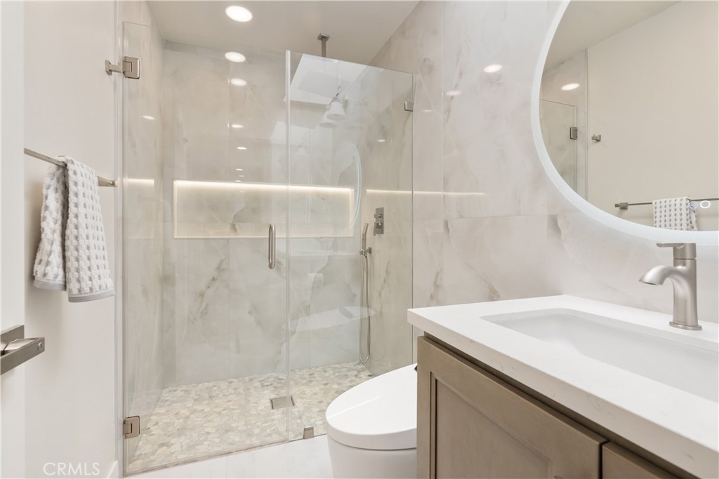 MLS #OC25257013 image #17