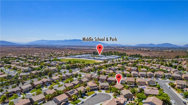 38209 Talavera Court, Murrieta CA: https://media.crmls.org/medias/afaee126-4056-4c30-8597-07d113b7b580.jpg