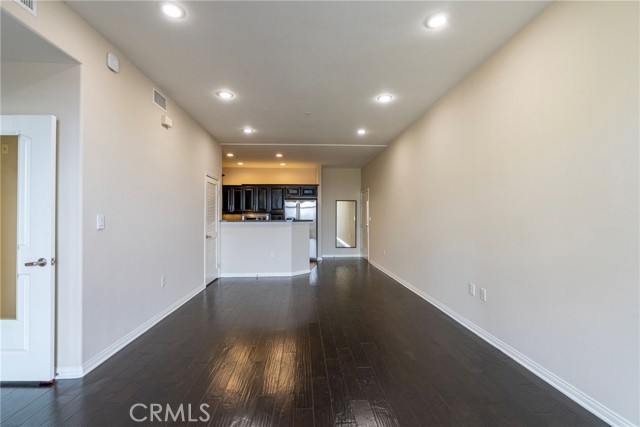 Detail Gallery Image 11 of 30 For 3750 Santa Rosalia Dr #501,  Los Angeles,  CA 90008 - 2 Beds | 2 Baths