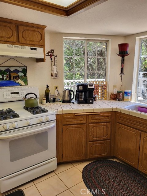 53620 Jeffery Pine Road, Idyllwild CA: https://media.crmls.org/medias/afb02afc-b792-4548-88fe-59ceedd18659.jpg