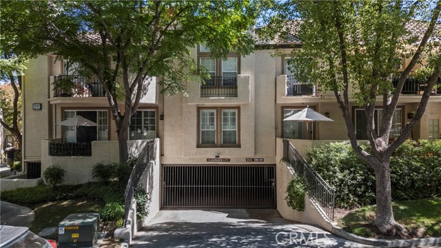 Detail Gallery Image 3 of 30 For 24143 Del Monte Dr #282,  Valencia,  CA 91355 - 1 Beds | 1 Baths
