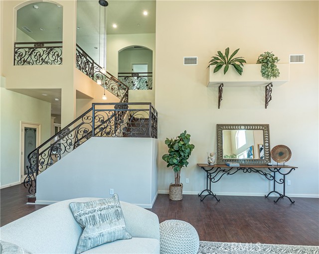 Detail Gallery Image 15 of 52 For 35761 Brookwood Ct, Yucaipa,  CA 92399 - 5 Beds | 4/1 Baths