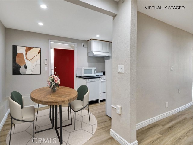 Detail Gallery Image 4 of 36 For 985 1/2 Dexter St, Los Angeles,  CA 90042 - 0 Beds | 1 Baths