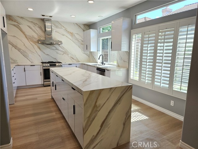 26 Oakhurst Road, Irvine, CA, 92620 26 Oakhurst Road, Irvine, CA, 92620
