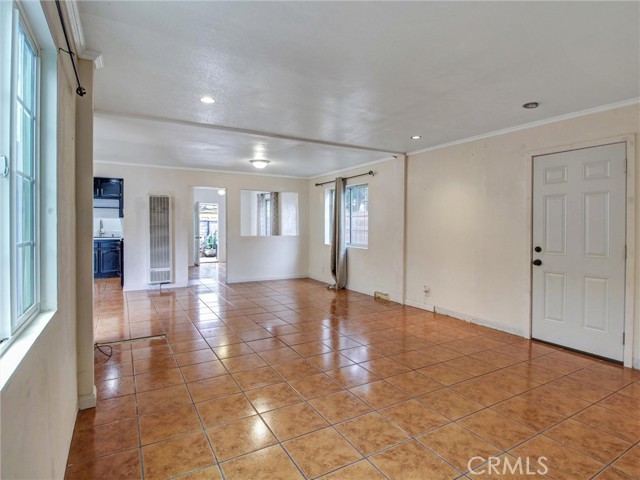 Detail Gallery Image 14 of 38 For 110 W Forhan St, Long Beach,  CA 90805 - 2 Beds | 1 Baths