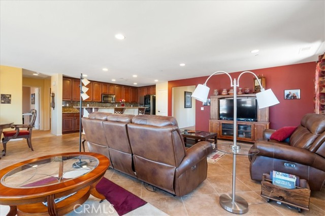 Detail Gallery Image 49 of 56 For 287 Tom Mcguinness Jr. Cir, Fallbrook,  CA 92028 - 4 Beds | 2/1 Baths