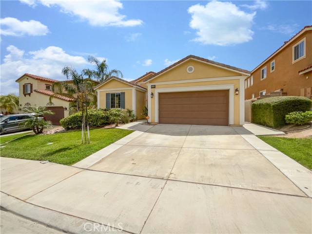 Detail Gallery Image 1 of 1 For 36385 Geranium Dr, Lake Elsinore,  CA 92532 - 4 Beds | 3 Baths