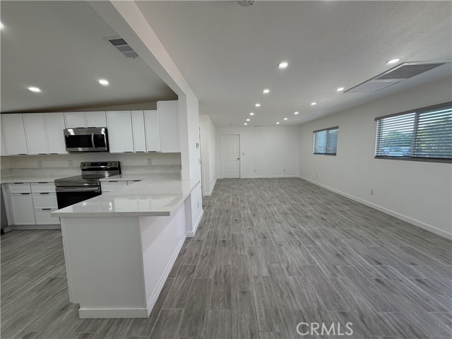 Detail Gallery Image 22 of 40 For 3590 Buchanan St a,  Riverside,  CA 92503 - 2 Beds | 2 Baths