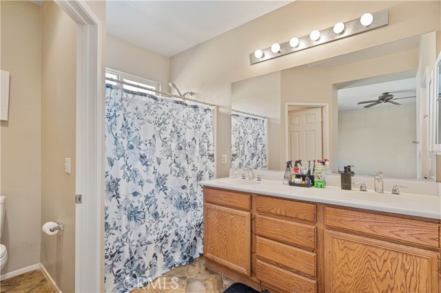 Detail Gallery Image 28 of 40 For 547 Ivy Crest Dr, San Jacinto,  CA 92582 - 3 Beds | 2 Baths