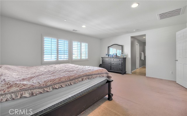 Detail Gallery Image 31 of 60 For 4822 Carl Ct, Jurupa Valley,  CA 91752 - 5 Beds | 3/1 Baths