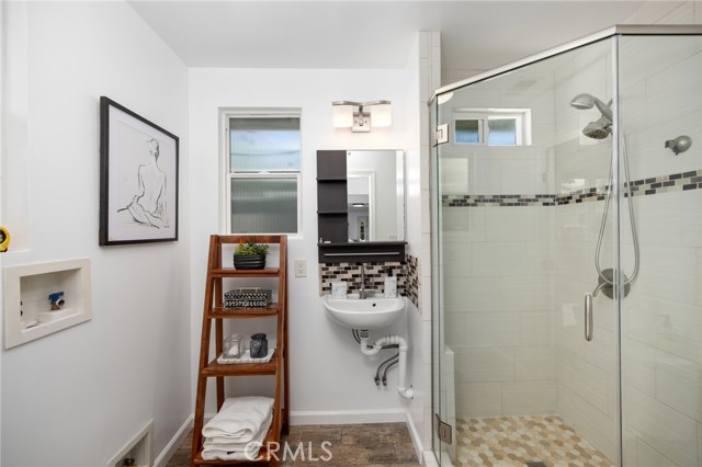 Detail Gallery Image 19 of 32 For 810 W Route 66, Glendora,  CA 91740 - 3 Beds | 2 Baths