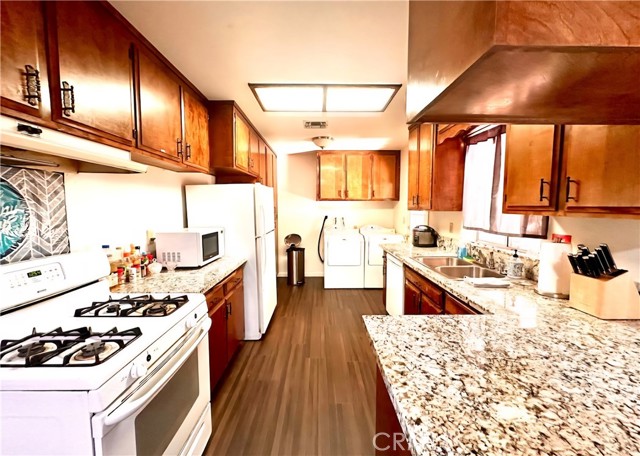 Detail Gallery Image 5 of 27 For 45412 N Oakview Dr, Oakhurst,  CA 93644 - 3 Beds | 2 Baths