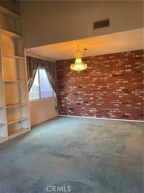 Detail Gallery Image 2 of 12 For 23035 Kinard Ave, Carson,  CA 90745 - 4 Beds | 2 Baths