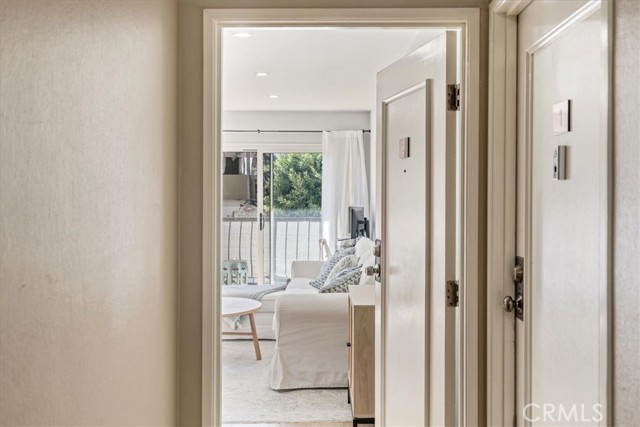 Detail Gallery Image 28 of 42 For 8163 Redlands #2,  Playa Del Rey,  CA 90293 - 1 Beds | 1 Baths