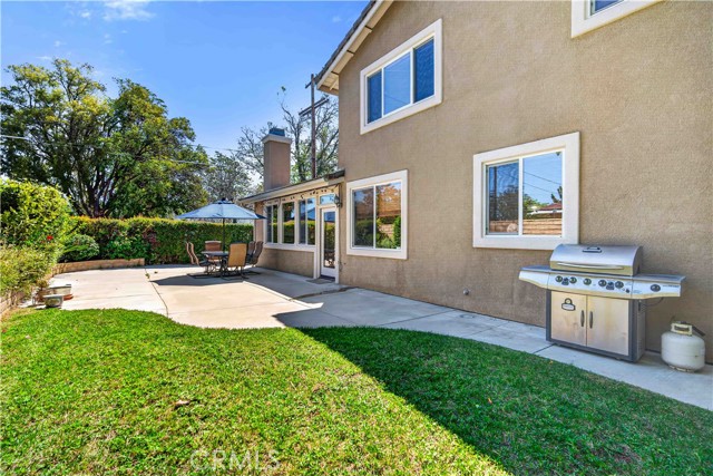 Detail Gallery Image 26 of 29 For 21803 Delany Ln, Canoga Park,  CA 91304 - 3 Beds | 3 Baths
