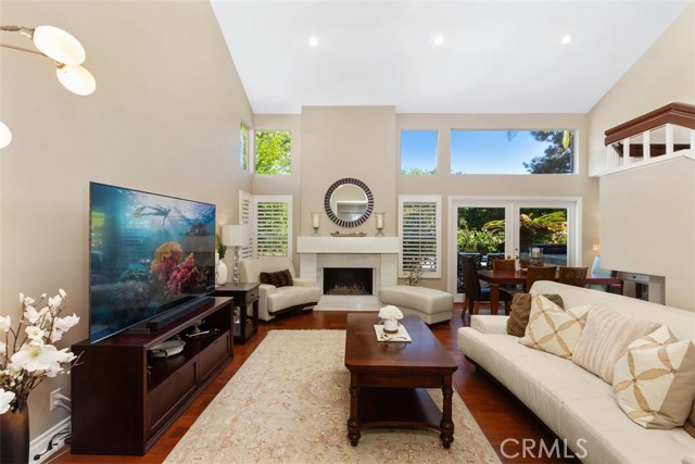 Detail Gallery Image 4 of 47 For 19 Sarena, Irvine,  CA 92612 - 3 Beds | 2/1 Baths