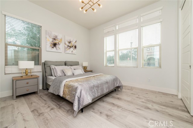 Detail Gallery Image 15 of 39 For 113 Measure, Irvine,  CA 92618 - 4 Beds | 4/1 Baths