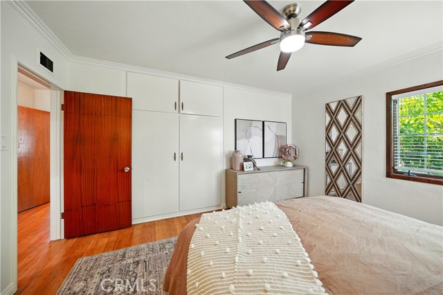 Detail Gallery Image 16 of 33 For 5300 E Appian Way, Long Beach,  CA 90803 - 3 Beds | 2 Baths