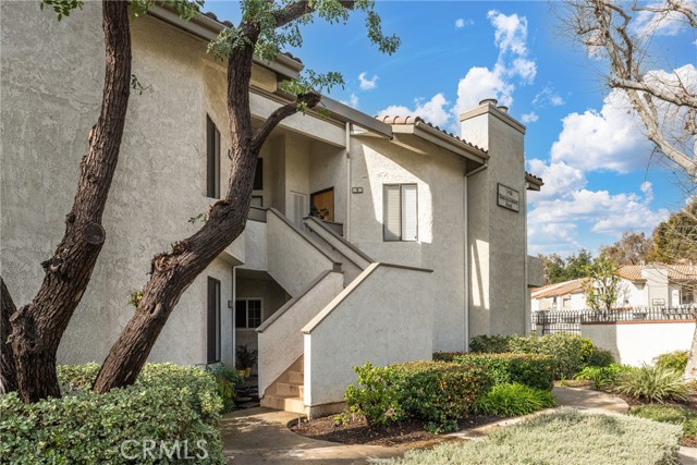 Detail Gallery Image 1 of 1 For 2 Town and Country Rd #216,  Pomona,  CA 91766 - 2 Beds | 2 Baths