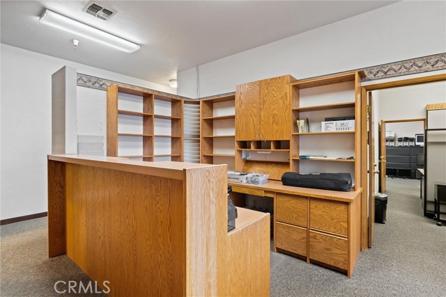 Image 48 of 71 For 958 Mckale Road
