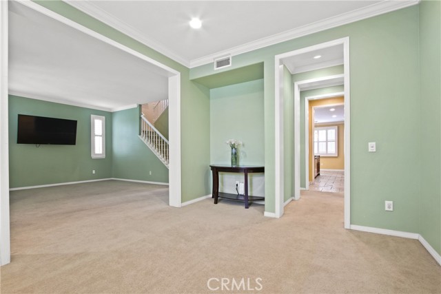 Detail Gallery Image 5 of 35 For 823 Canterbury Lane, San Dimas,  CA 91773 - 4 Beds | 3 Baths