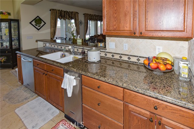 Detail Gallery Image 16 of 50 For 19187 Glenbrook Cir, Apple Valley,  CA 92308 - 3 Beds | 2/1 Baths