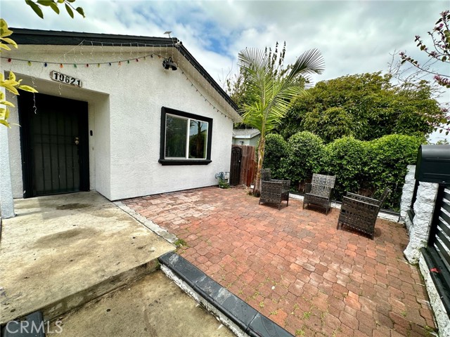 10621 Kalmia Street, Los Angeles CA: https://media.crmls.org/medias/afbdfe91-f35e-4ac2-9fe7-3cdb0ad6c4a8.jpg