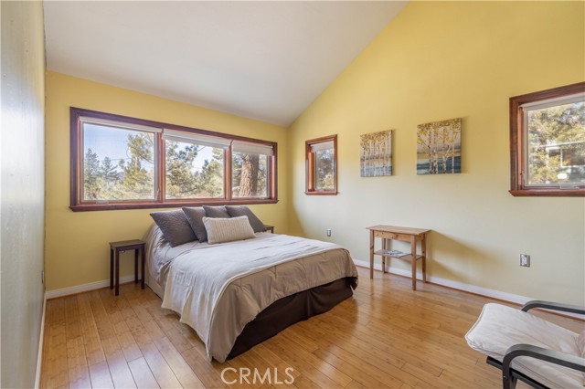 Detail Gallery Image 9 of 19 For 505 Lakewood Ln, Big Bear Lake,  CA 92315 - 2 Beds | 1 Baths