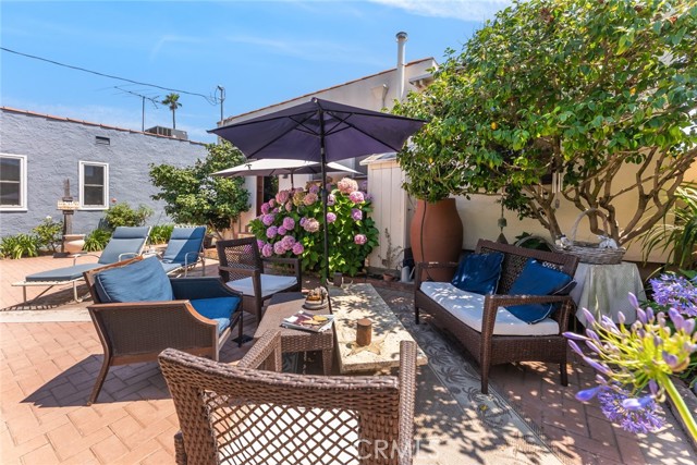 9107 Olin Street, Los Angeles CA: https://media.crmls.org/medias/afbeed1e-1475-4ed8-aded-5ba87dd7000c.jpg