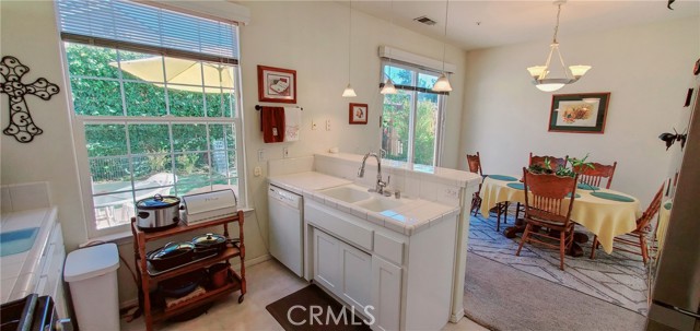 Detail Gallery Image 20 of 27 For 1165 Lexington Ct, San Luis Obispo,  CA 93401 - 3 Beds | 2 Baths