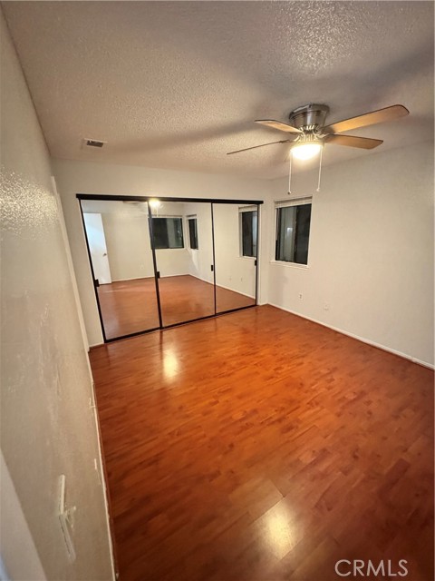 Detail Gallery Image 4 of 5 For 43 Brownfield Ln, Pomona,  CA 91766 - 3 Beds | 2/1 Baths