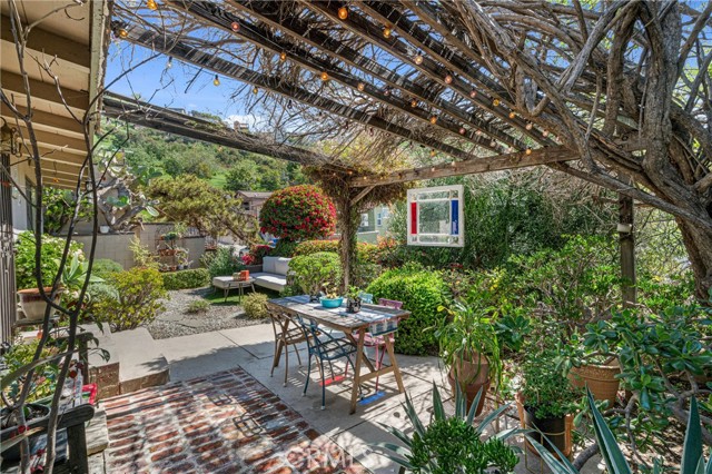 3611 Loosmore Street, Los Angeles CA: https://media.crmls.org/medias/afbf9730-121d-44f8-a052-41e8ea014849.jpg