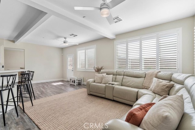 6749 Olive Avenue, San Bernardino CA: https://media.crmls.org/medias/afc0b655-3cb8-4b7b-9aec-0cf28c2853b8.jpg