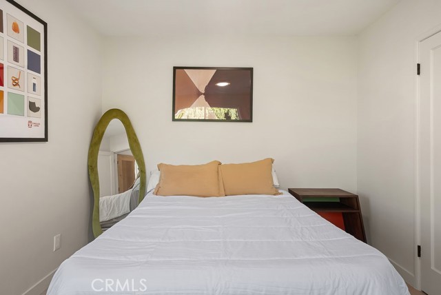 Detail Gallery Image 10 of 37 For 11623 S Dehn, Inglewood,  CA 90303 - 3 Beds | 2 Baths