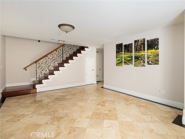 229 N Juanita Avenue, Redondo Beach CA: https://media.crmls.org/medias/afc101bb-02ca-46a9-b241-9fb1df736974.jpg
