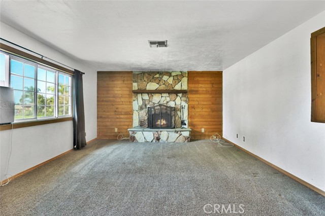 2378 Thisa Way, Hemet CA: https://media.crmls.org/medias/afc103c4-4e7f-43ef-8cda-61cffa75a05f.jpg