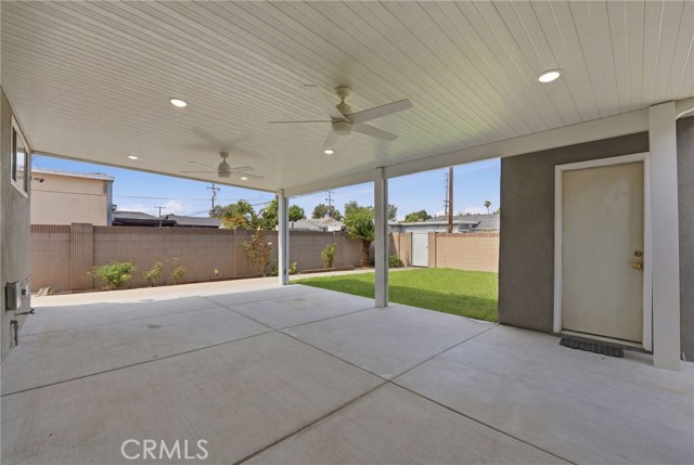 Detail Gallery Image 20 of 29 For 9809 Houghton Ave, Santa Fe Springs,  CA 90670 - 3 Beds | 2 Baths