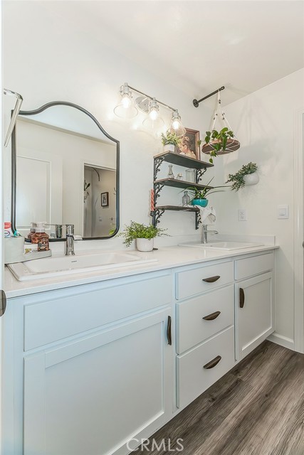 Image 29 of 43 For 2161 Heidi Avenue