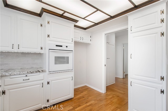 Detail Gallery Image 28 of 50 For 9659 Calvin, Northridge,  CA 91324 - 3 Beds | 3 Baths