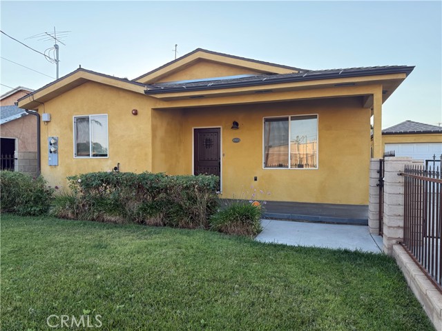 Detail Gallery Image 12 of 13 For 10845 Vinedale St, Sun Valley,  CA 91352 - 6 Beds | 4 Baths