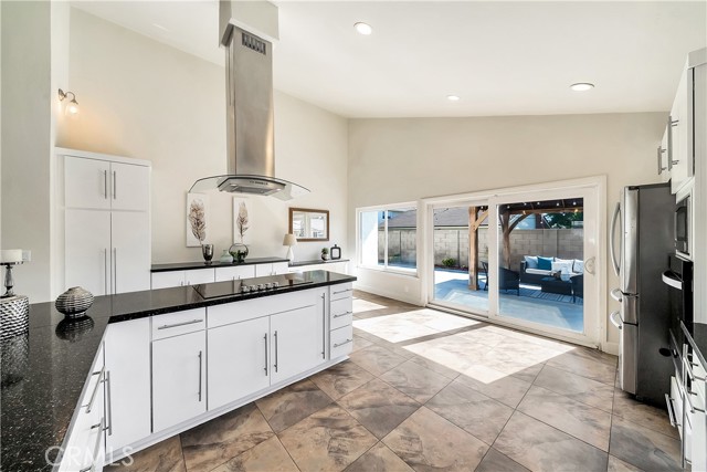 Detail Gallery Image 15 of 35 For 3482 Almond St, Irvine,  CA 92606 - 4 Beds | 2 Baths