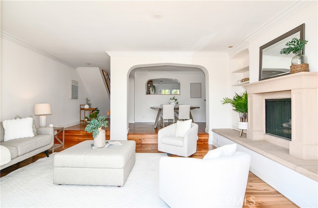 16178 Bimini Lane, Huntington Beach CA: https://media.crmls.org/medias/afc2d14c-2c9b-4b9f-9577-4396fb6da7cb.jpg