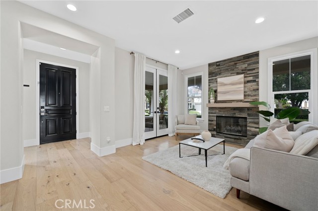 Detail Gallery Image 7 of 69 For 18 Foliate Way, Ladera Ranch,  CA 92694 - 5 Beds | 4/1 Baths