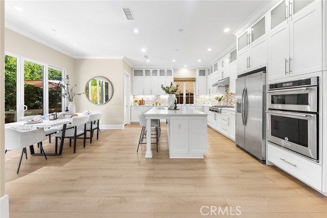 Detail Gallery Image 16 of 65 For 51 Thoroughbred, Irvine,  CA 92602 - 4 Beds | 3 Baths