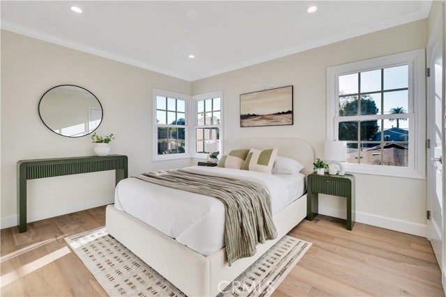 Detail Gallery Image 36 of 66 For 4001 4001 Pine, Long Beach,  CA 90807 - 5 Beds | 5 Baths