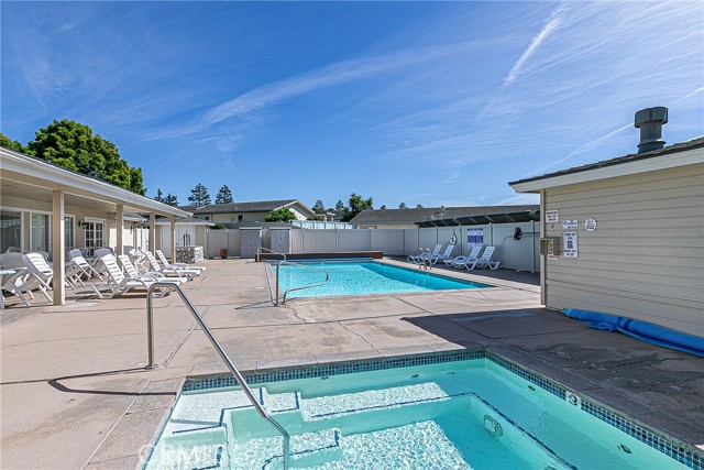 Detail Gallery Image 34 of 36 For 822 Greenacre, Santa Maria,  CA 93455 - 2 Beds | 2 Baths