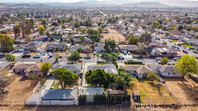 Detail Gallery Image 53 of 55 For 9165 Jeffrey Pl, Jurupa Valley,  CA 92509 - 4 Beds | 2 Baths